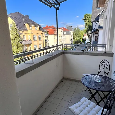 Grosszuegiges Familien Am Kressepark Homestay Erfurt